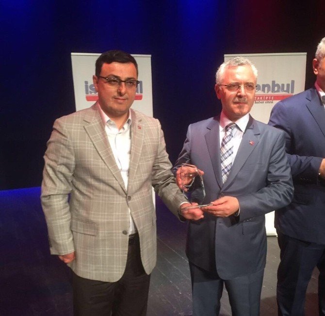 Milletvekili Bayram’a En İyi Çıkış Yapan Siyasetçi Ödülü
