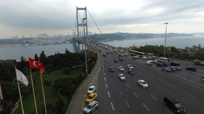 Radyo Trafik’ten İstanbul Trafiğine Drone’lu Çözüm