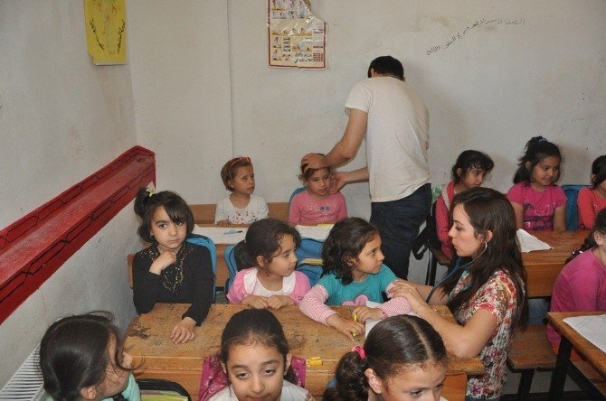 Suriyeli Yetim Çocuklara Sağlık Taraması