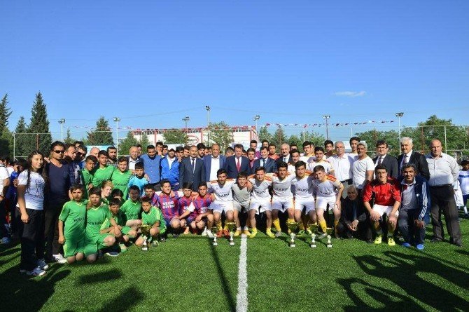 Kahramanmaraş’ta Futbol Turnuvası Sona Erdi