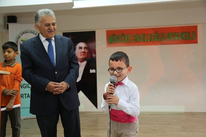 Müncübe Cıngıllıoğlu Ortaokulu Bu Haftaki Konuğu Melikgazi Belediye Başkanı Memduh Büyükkılıç
