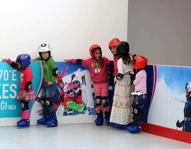Köy Çocukları Buz Pateniyle Tanıştı