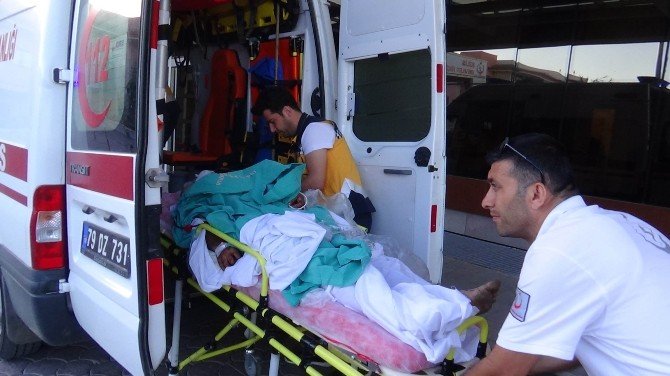 Kilis’e Getirilen Yaralı 17 Suriyeli’den Biri Hayatını Kaybetti