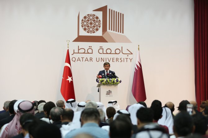 Davutoğlu, İslam ülkelerinin liderlerine AB’yi örnek gösterdi