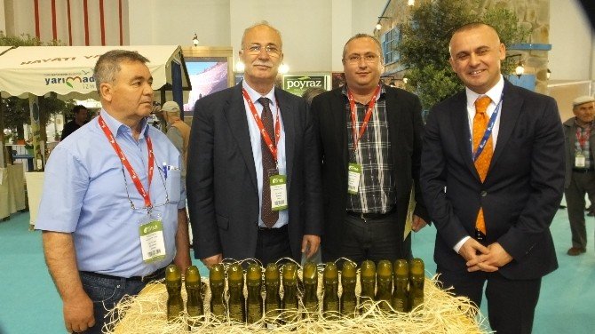 Burhaniye Zeytinyağları İzmir Olivtech Fuarında Tanıtıldı