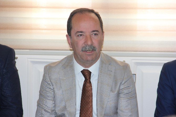 Belediye Başkanı Gürkan Tepki Gösterdi, STK’lar Geri Adım Attı