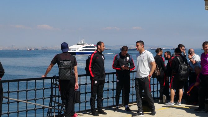 Galatasaray, deniz yoluyla Bursa’ya gitti