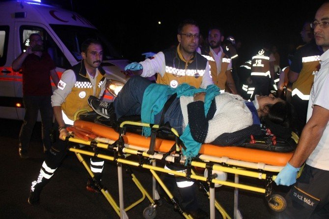 Manisa’da İşçi Servisi Kaza Yaptı: 1 Ölü, 26 Yaralı