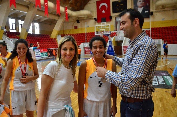Türkiye Okullararası Basketbol Yarı Final Müsabakaları
