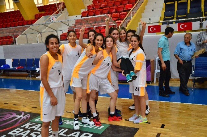 Türkiye Okullararası Basketbol Yarı Final Müsabakaları