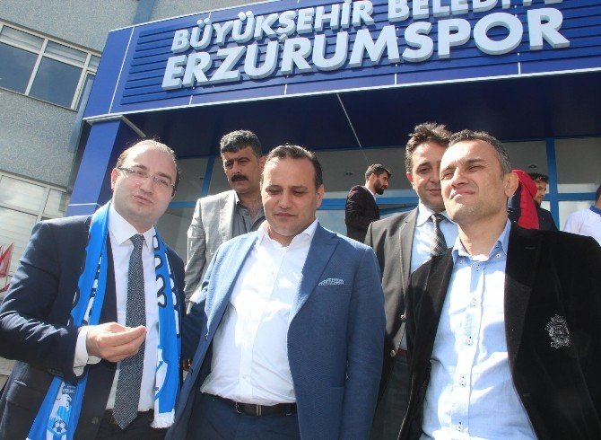 Büyükşehir Belediye Erzurumspor’a Cağ Kebabı Ziyafeti...