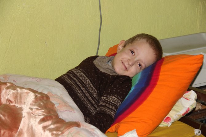 Sistinozis hastası küçük Serkan yardım bekliyor