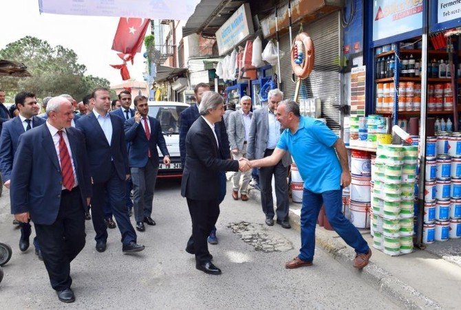 Başkan Demircan Karaköy Esnafını Ziyaret Etti