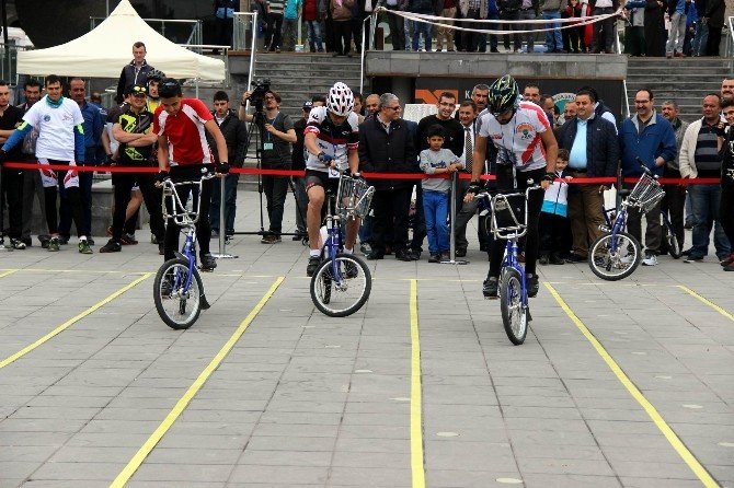 Kayseri’de Bisiklet Şenliği Yapıldı