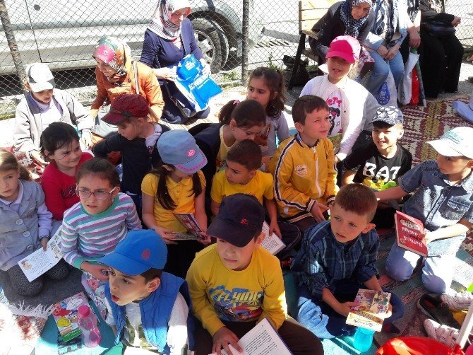 Pilot Binbaşı Ali Tekin İlkokulu’nda ‘Kitap Okuma Şöleni’