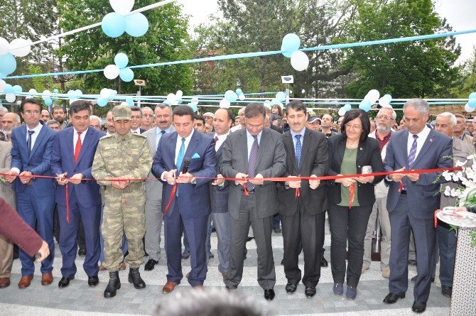 Bozüyük’te Osmangazi Parkı’nın Açılışı Yapıldı