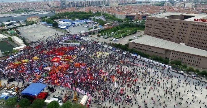 Bakırköy’deki 1 Mayıs Kutlaması Havadan Görüntülendi
