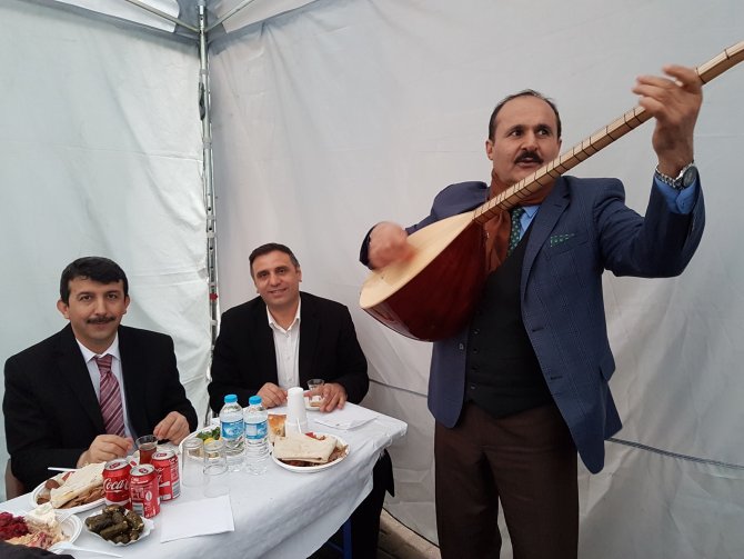 Duisburg Yıldırım Beyazıt Camii Kermesi başladı