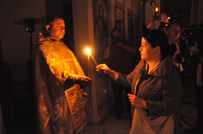 Edirne'deki Bulgar Sveti Georgi Kilisesi’nde Paskalya ayini