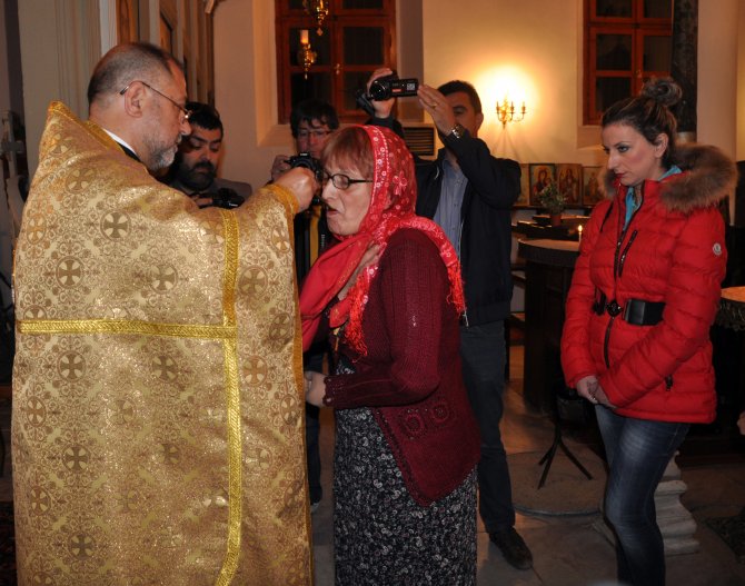 Edirne'deki Bulgar Sveti Georgi Kilisesi’nde Paskalya ayini