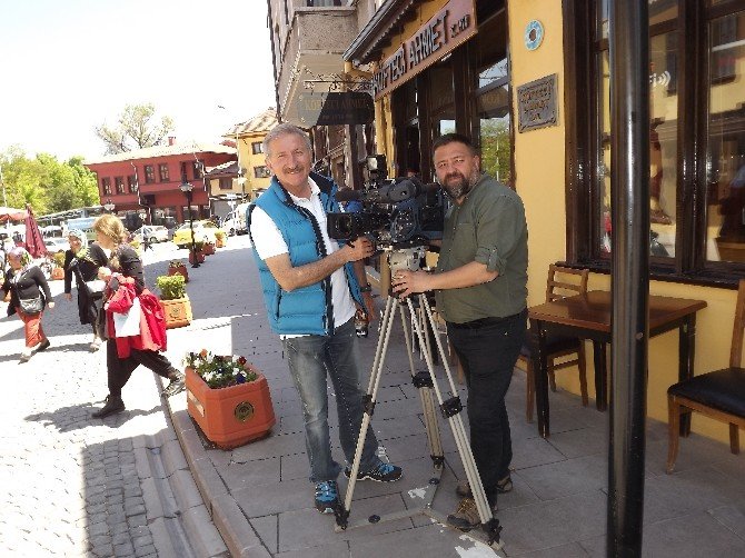 Ünlü Komedyen Ve Sunucu Gaffur Uzuner’de Odunpazarı’nda