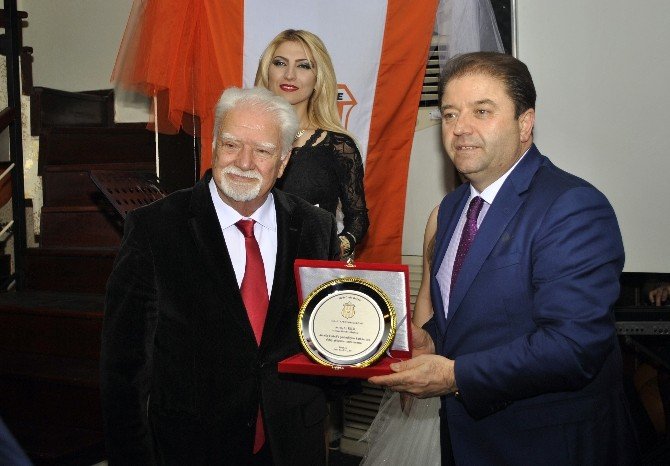 İdealtepe Spor Kulübü 32.yıl Geleneksel Dayanışma Gecesini Kutladı