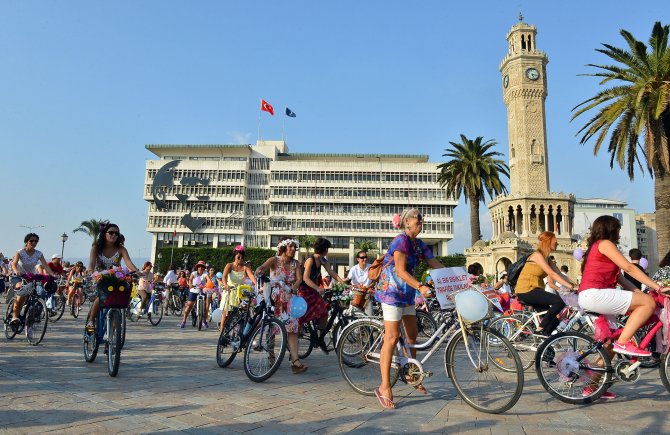 İzmir'e 135 kilometrelik bisiklet yolu
