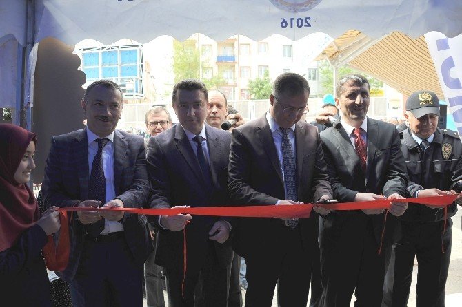 Bozüyük’te Yatılı Hafız Kuran Kursu İnşaatı Yararına Kermes Düzenlendi