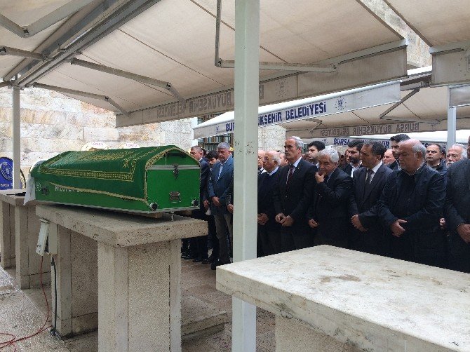 İrfan Özhamarat Son Yolculuğuna Uğurlandı