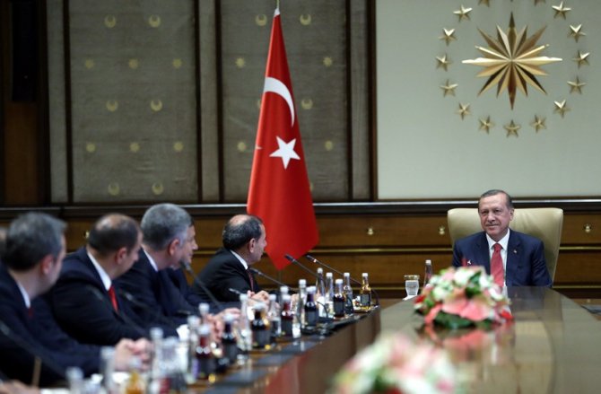 Cumhurbaşkanı Erdoğan, Galatasaray Basketbol Takımı’nı kabul etti