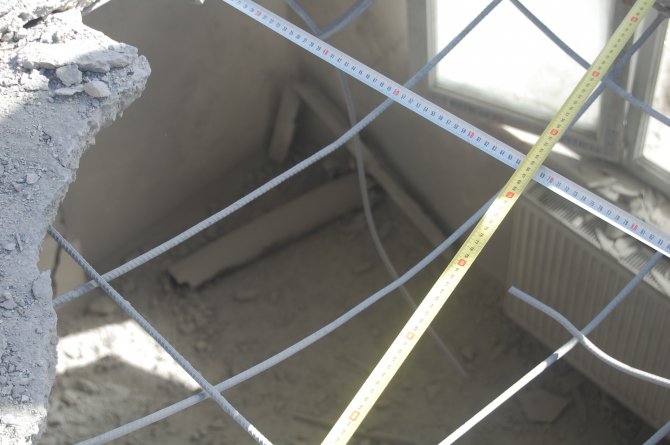 Üçüncü roket mermisi inşaat halindeki binanın çatısına düştü