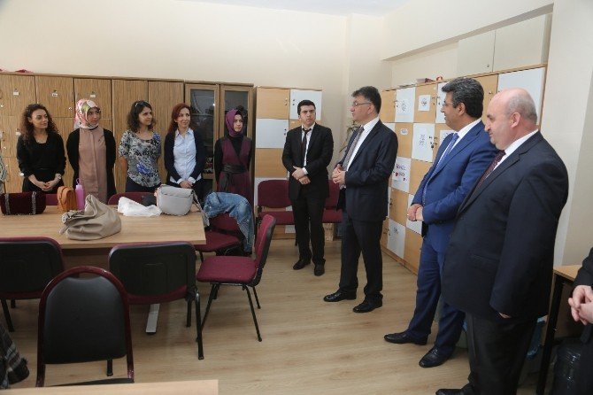 Kartaltepe Ortaokulu Açılışında Renkli Görüntüler