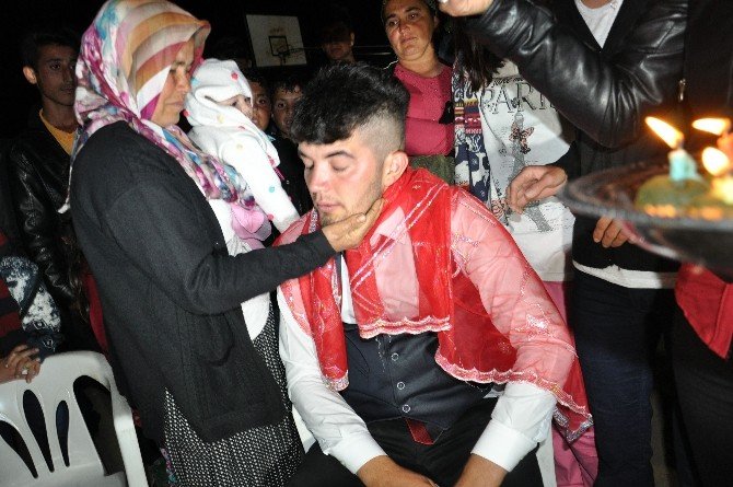 Kınalı Kuzular Askere Uğurlandı