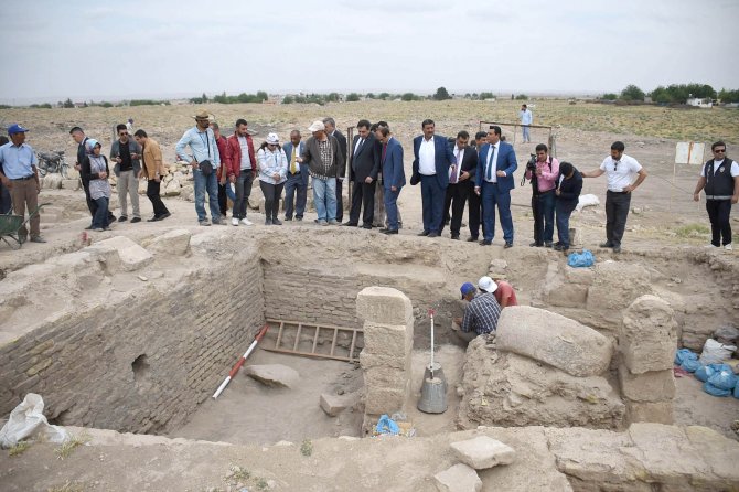 Harran’da kazılar devam ediyor
