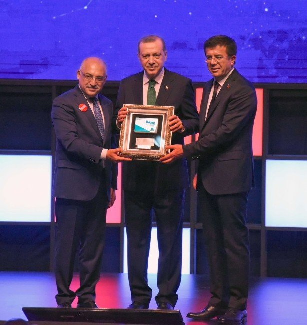 Varlıbaş: "Göz içi lens ihracatında yüzde 167’lik artış yaşadık"