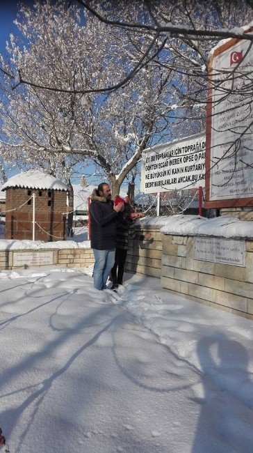 Ermenilerin Yanık Cami’de diri diri yaktığı 300 Türk anıldı