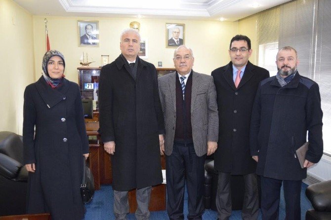 AK Parti İl Başkanı Akçay’dan şoförler odasını ziyaret