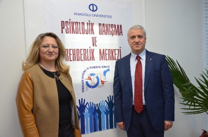Anadolu Üniversitesi Psikolojik Danışma ve Rehberlik Merkezi yeni binasında hizmette