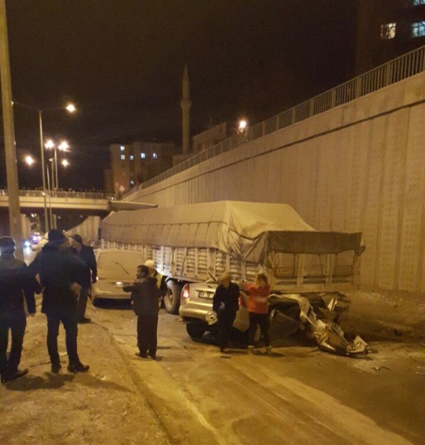 Bayburt’ta trafik kazası: 3 ölü, 5 yaralı