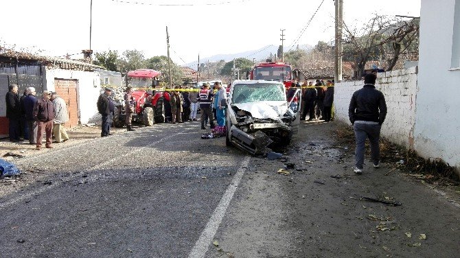 Koçarlı-Söke yolunda feci kaza; 2 ölü 4 yaralı