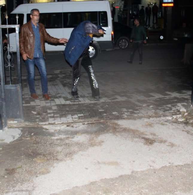 Adana’da fuhuş operasyonu