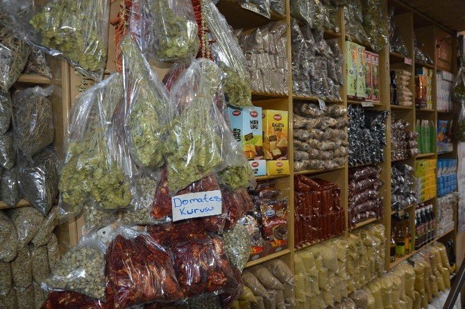 120 yıldır bildiklerini aktarıyorlar