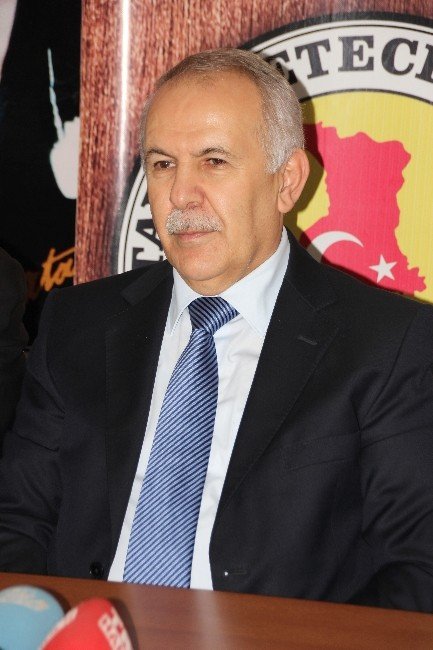 Hatay Valisi Erdal Ata: “Gazeteciler önemli bir kamu hizmeti yapıyor"