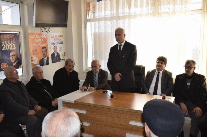 Bahşılı’da SP’li 3 Belediye Meclis üyesi AK Parti’ye geçti