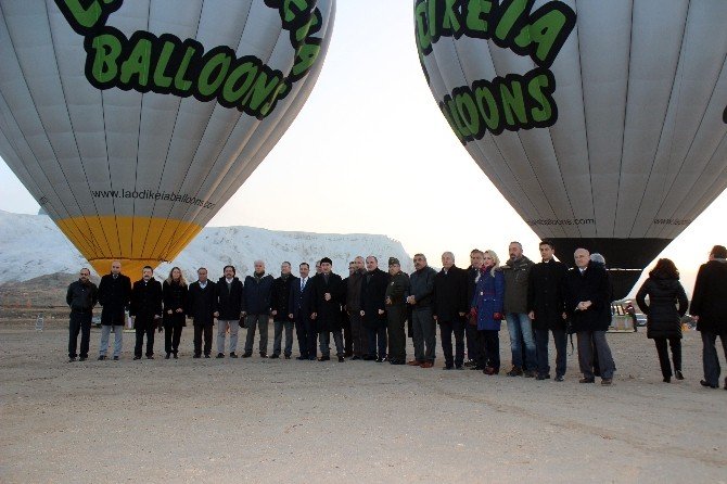 Pamukkale’de balon uçuşları tekrar başladı