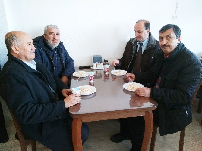 Belediye Başkan Yardımcısı Süleyman Akçay, iş yeri açtı