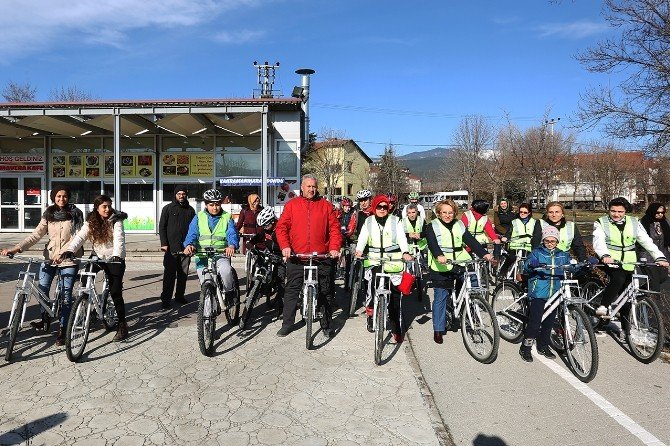 Bolu Belediyesi’ne hediye edilen bisikletler hizmete girdi