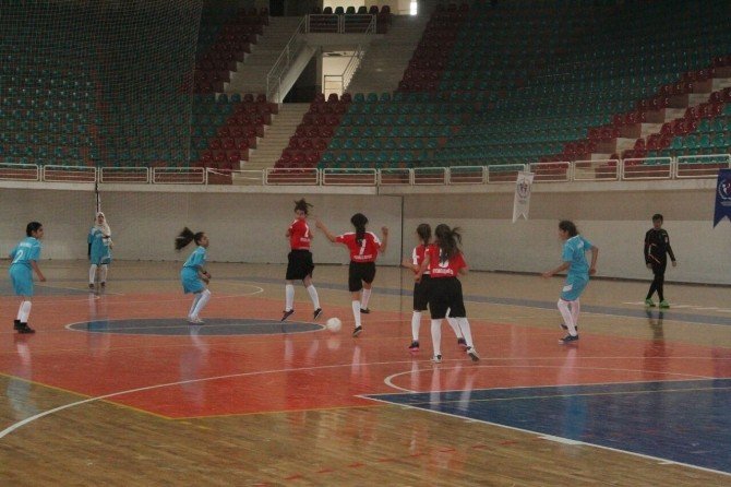 Diyarbakır’da futsal müsabakaları tamamlandı