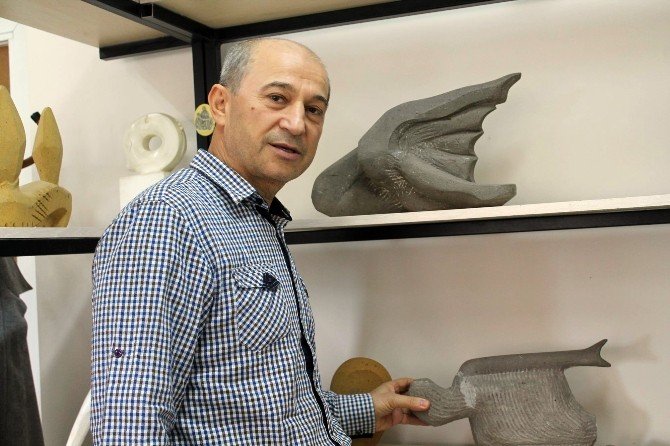 Yrd. Doç. Dr. Osman Yılmaz: “Türkiye kamusal heykelcilikte geri kaldı”