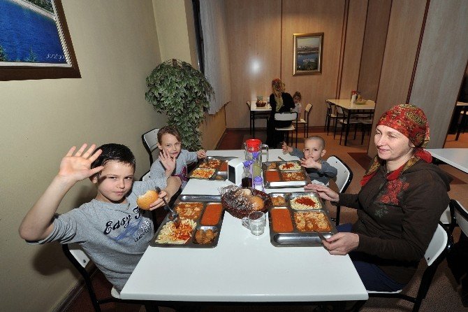 Ankara Büyükşehir Belediyesinden hasta yakınlarına şefkat eli